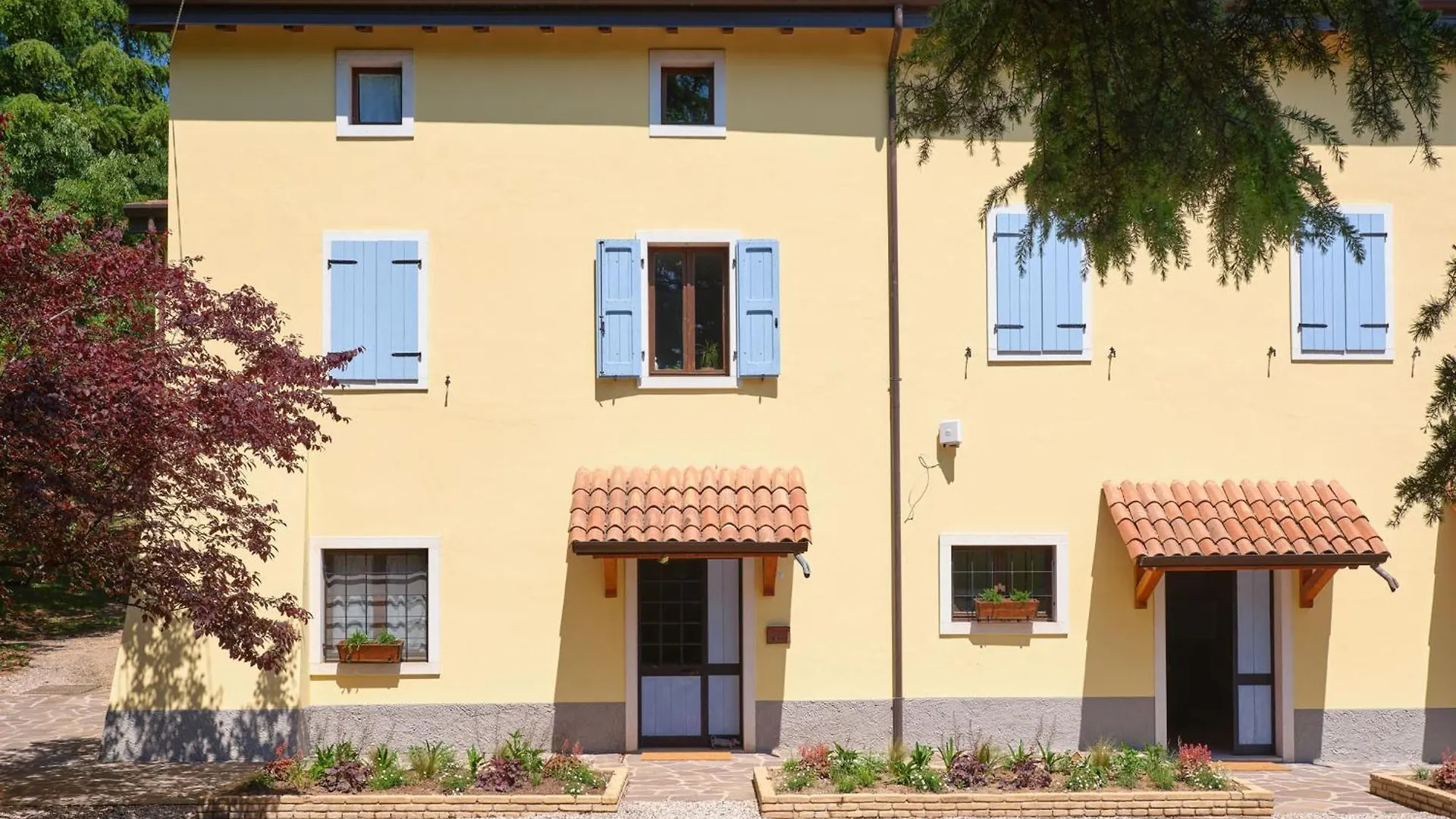 Cason Degli Ulivi-Apt Suite Rivoli Veronese 0*,