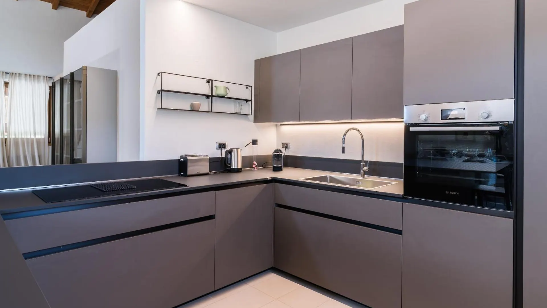 Cason Degli Ulivi-Apt Suite Rivoli Veronese Apartamento
